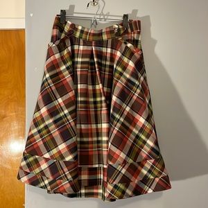 Cute high waisted skirt. Size large. Brand:  Miss candy floss